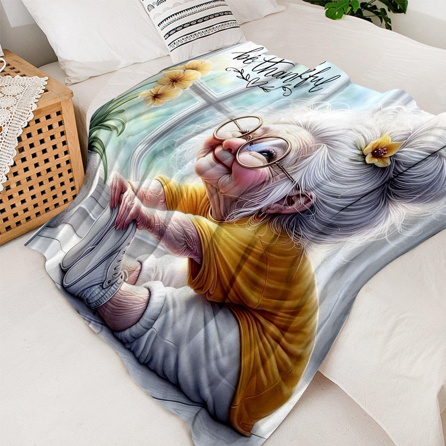 All-Season Cozy Printed Blanket for Grandma and Women Soft Polyester Flannel