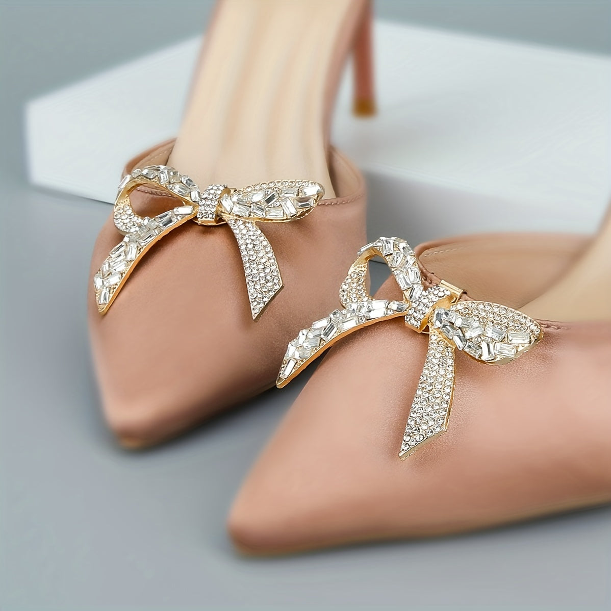 Women Rhinestone Bow Shoe Clips Crystal Butterfly Wedding Party Accessories