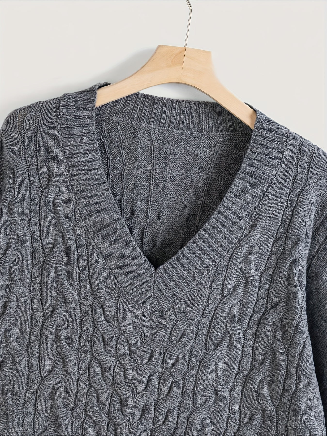 Women's V-Neck Cable Knit Sweater Fall Winter Long Sleeve Solid Color Polyester Stretch Pullover