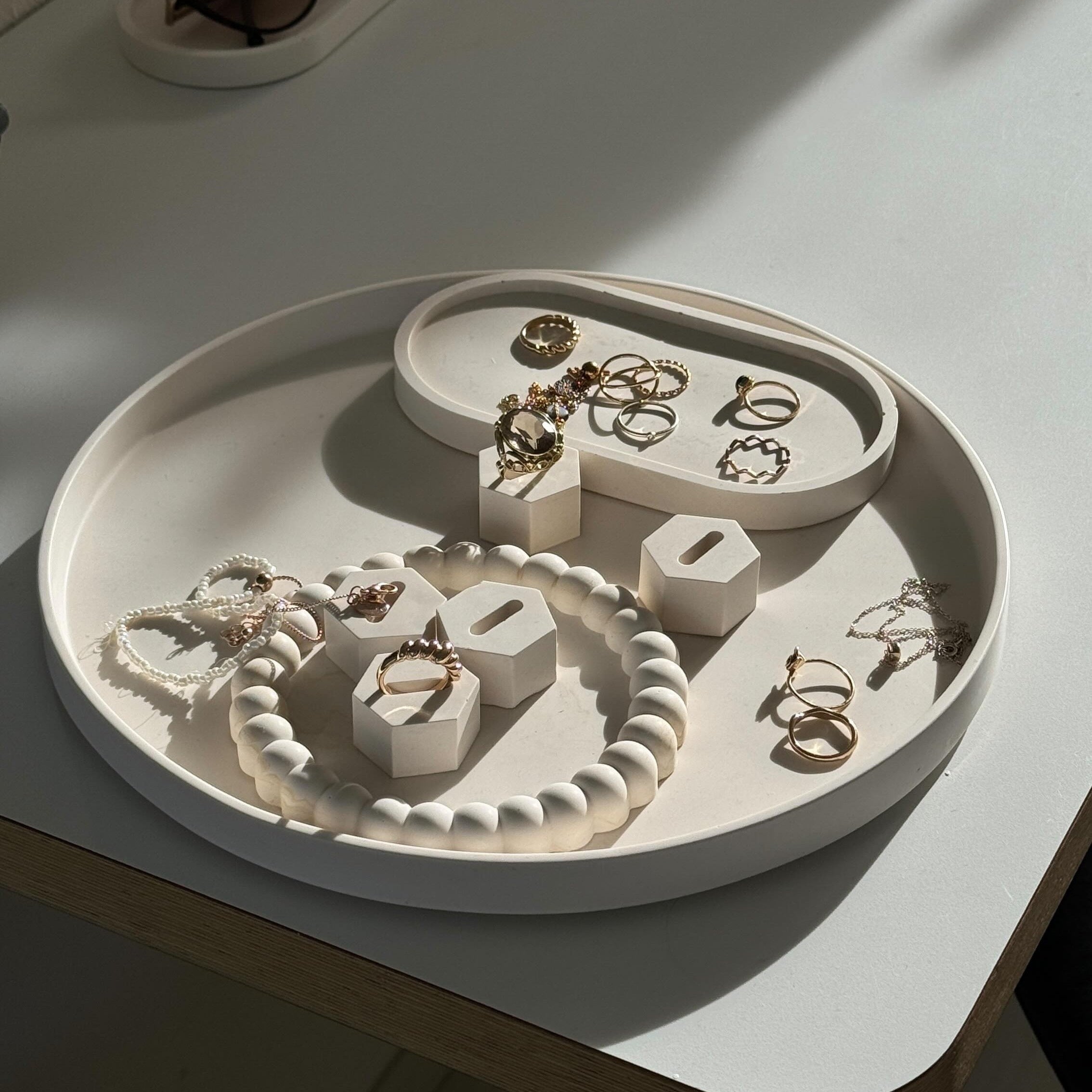 Large Round Silicone Mold for Concrete Epoxy Clay Plaster Fruit Tray Crafting