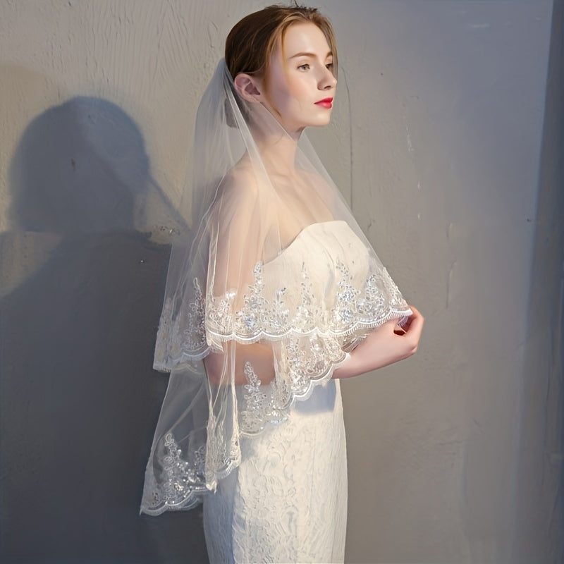 Wedding Veil with Lace Edging and Comb Bridal Hair Accessory for Women