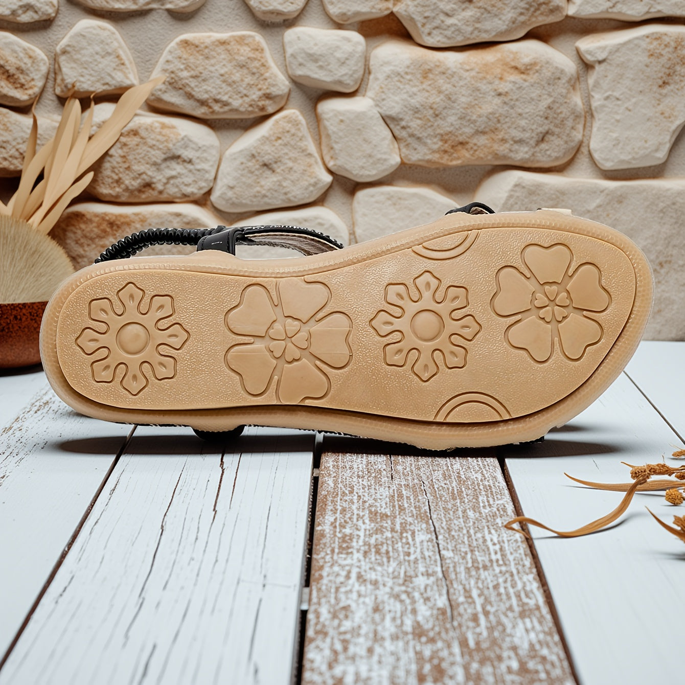 Women's Beaded Flat Sandals Open-Toe Casual Summer Shoes with Elastic Back Strap