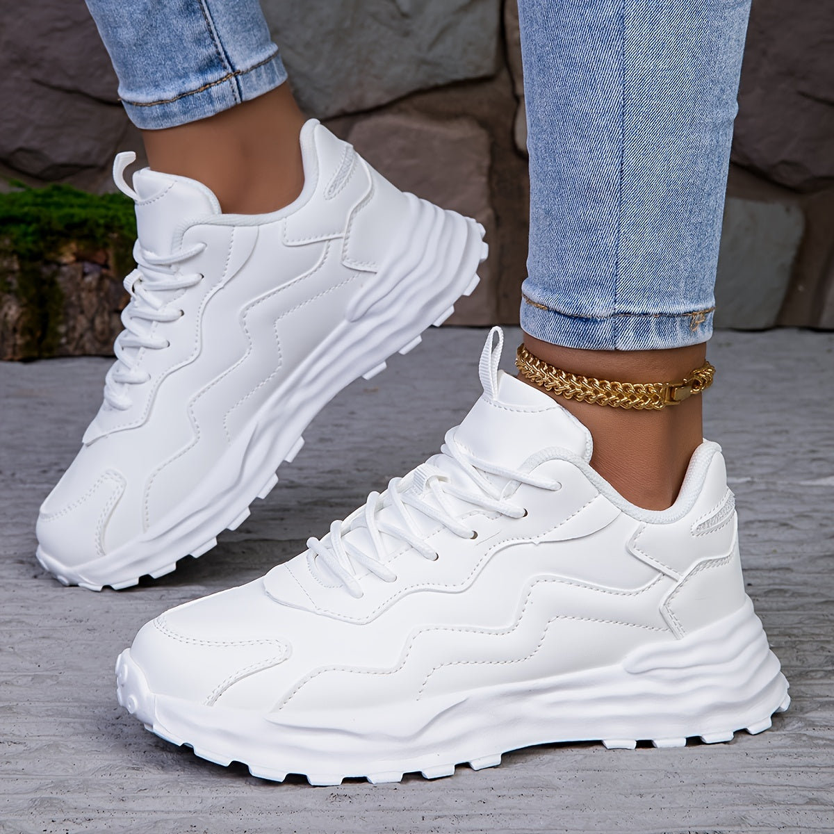 Women's Lightweight Non-slip Running and Casual Sneakers with Lace-up Closure