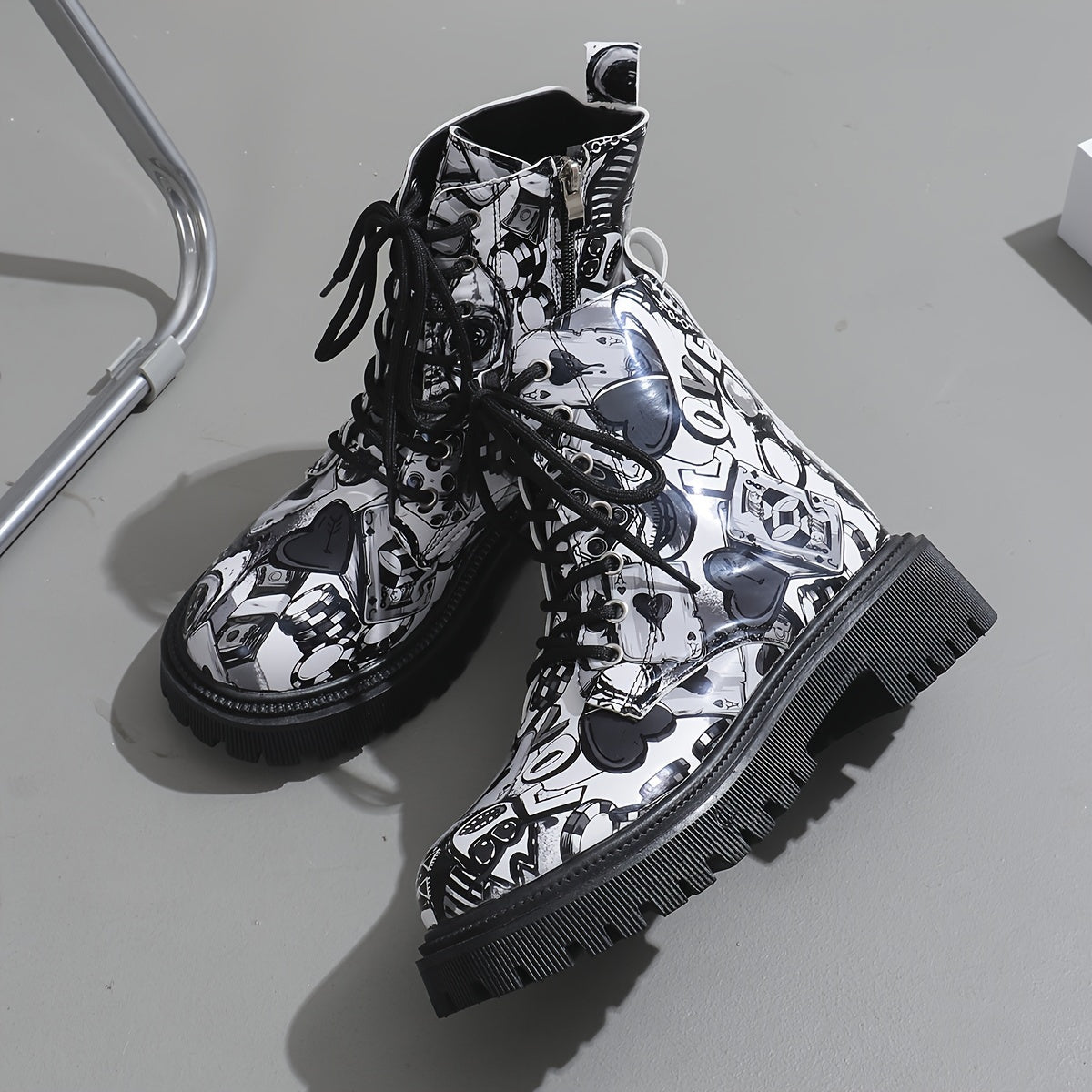 Women's Printed Lace-Up Boots Chunky Sole Low Heel Zipper Casual Shoes
