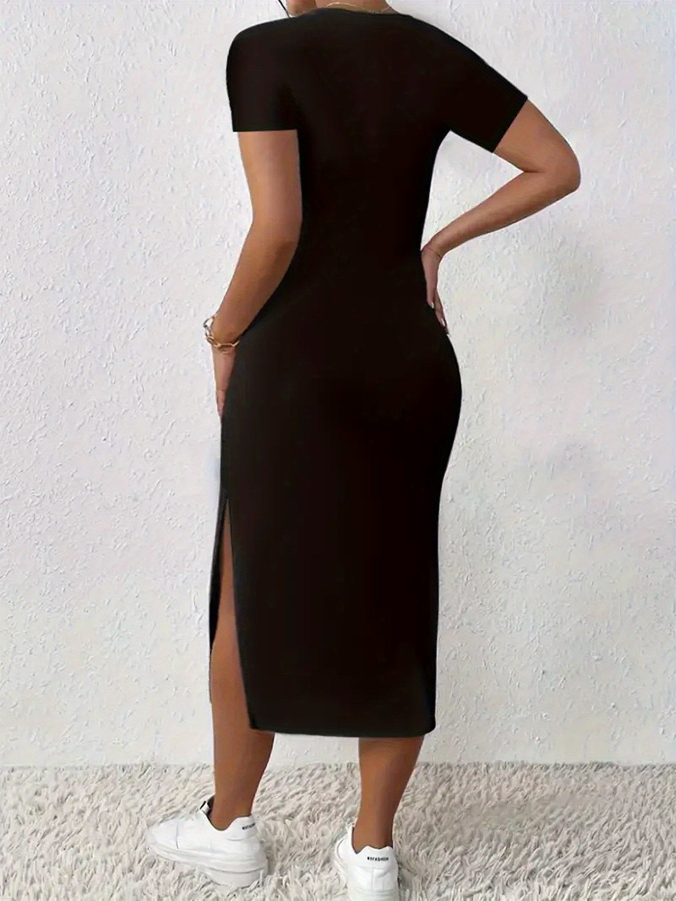 Plus Size Women's Sleeveless Bodycon Mini Dress Black White Gold Embellishments