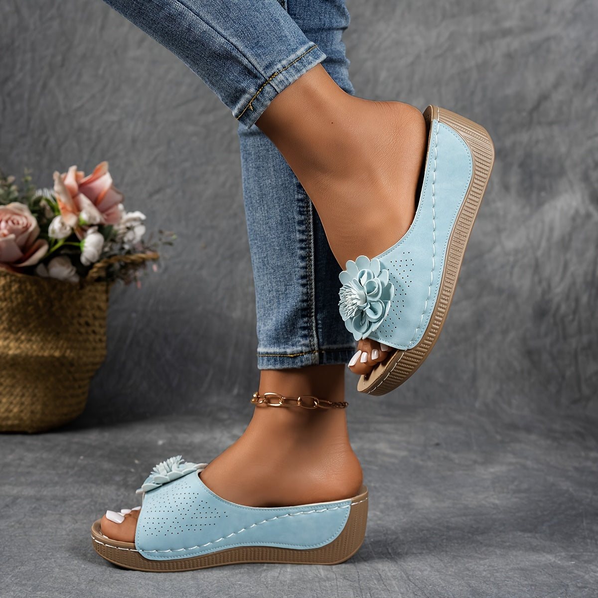 Women's Wedge Sandals Floral Embellished Slip-On Summer Beach Shoes