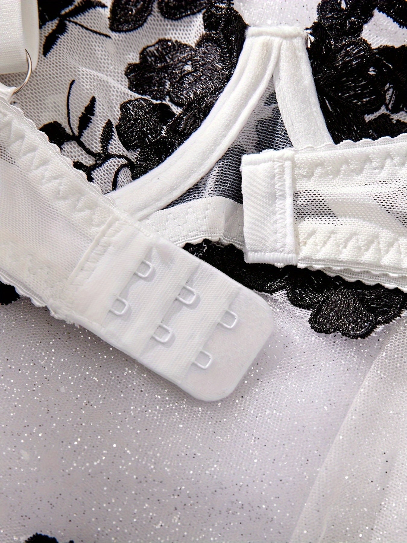 Ikkita ingichka yelka tasmasi bilan tikilgan ichki kiyim to'plami, Intimates brassiy va ichki kiyim, ayollar uchun sexy kiyimlar