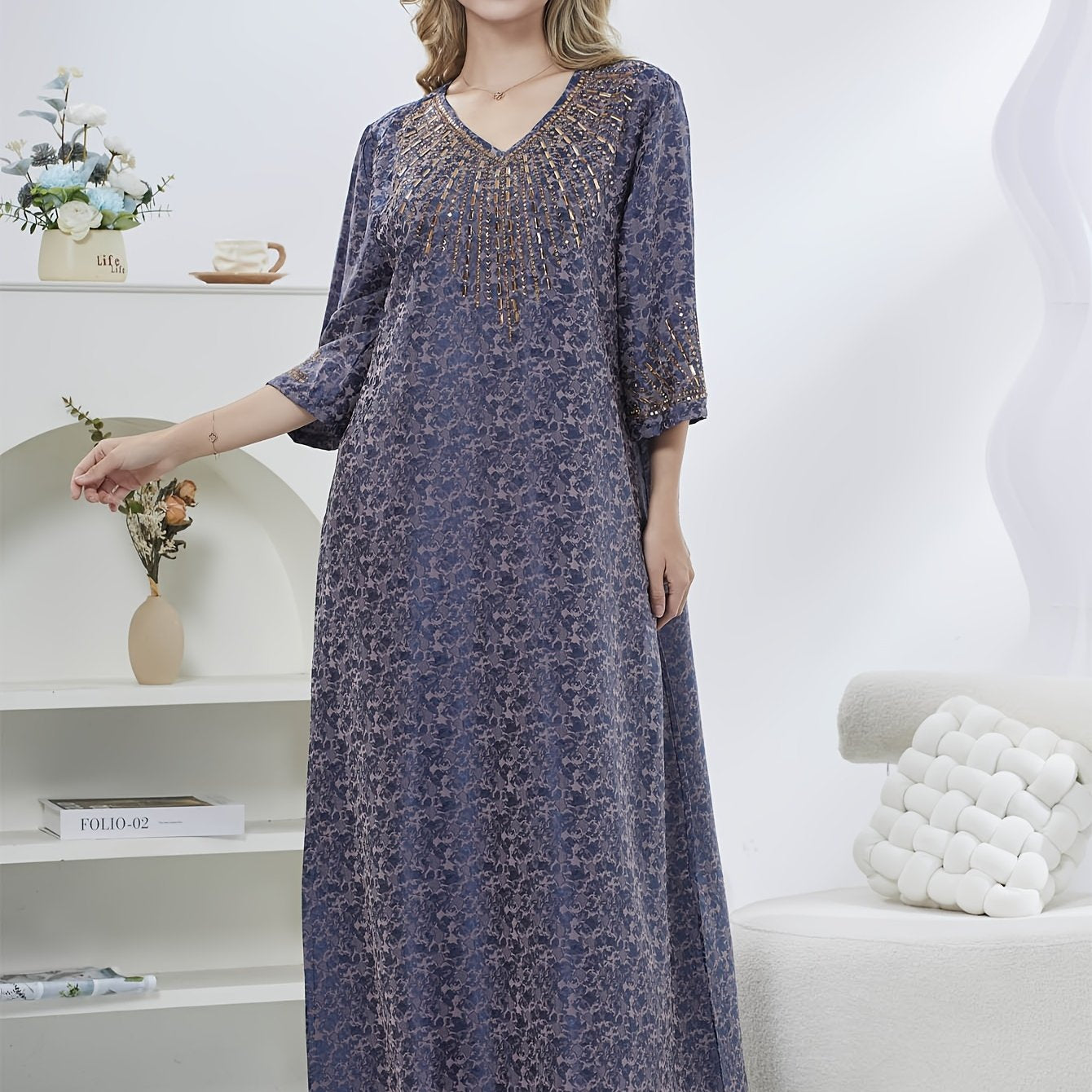 Plus Size Blue Floral Abaya with Rhinestone Embellishments Comfortable Breathable Fabric