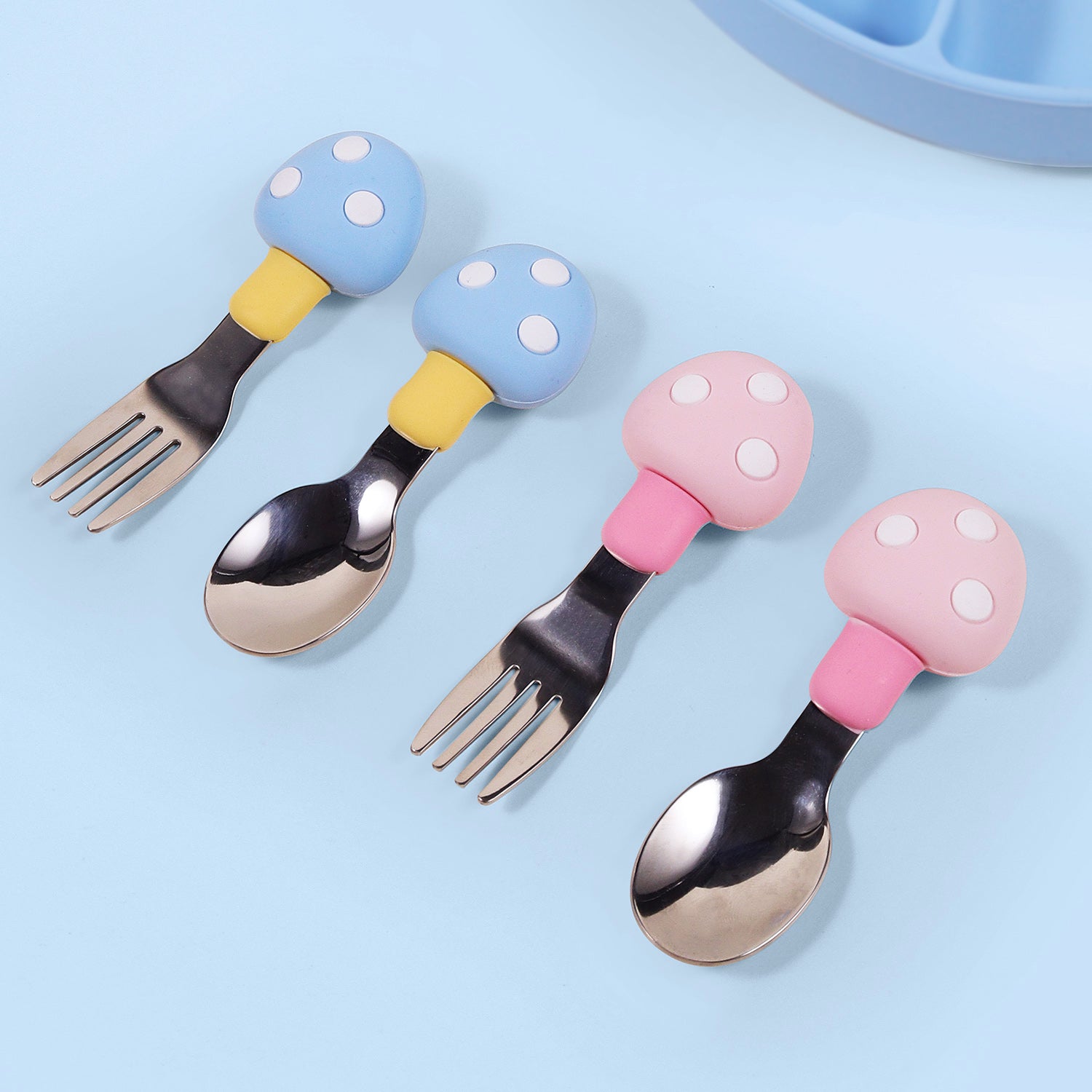 Set de utensilios de silicona para alimentar a bebés con diseño de seta, cuchara y tenedor