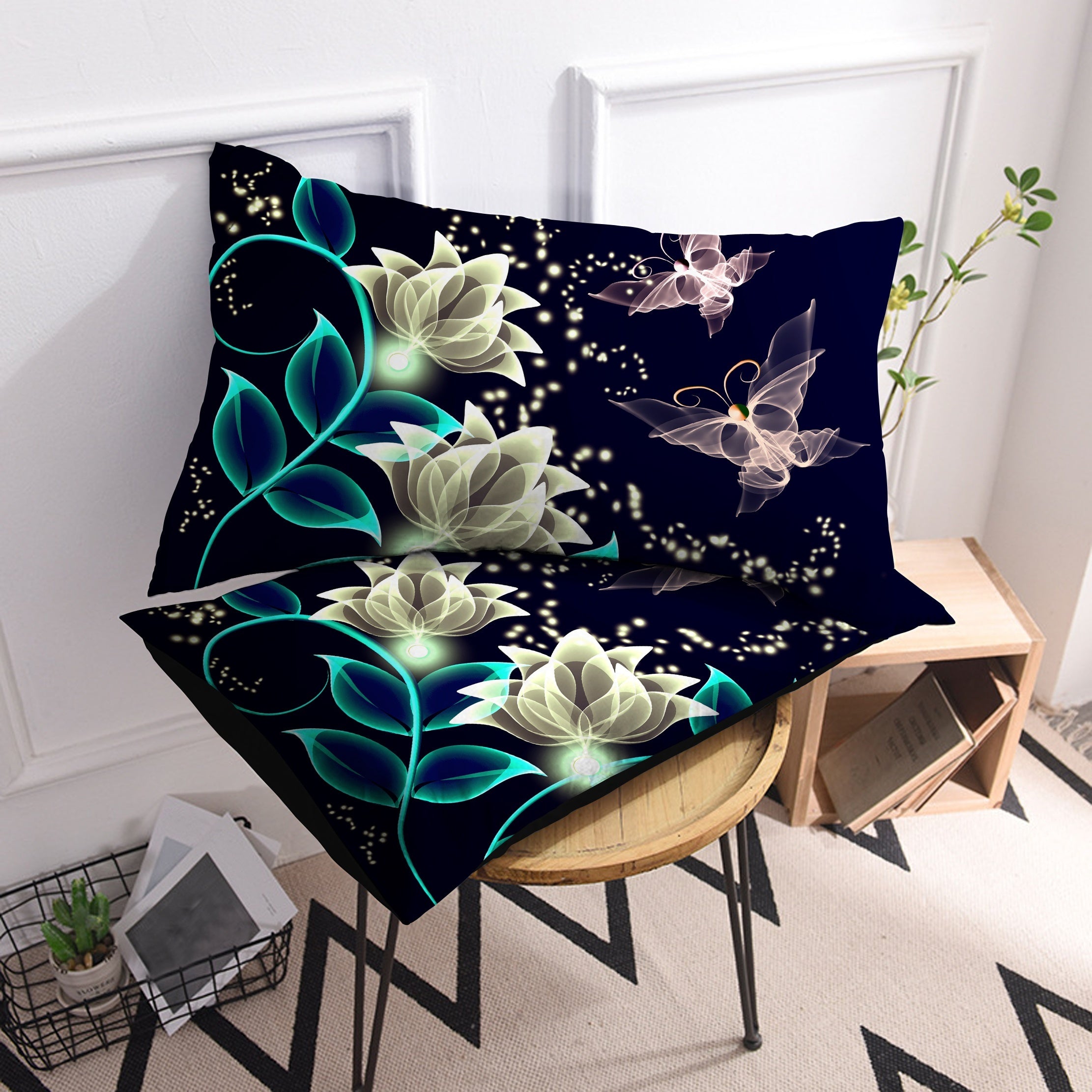 Set of 2 Glow-in-the-Dark Butterfly Fleece Pillowcases Soft Polyester Digital Print Home Decor
