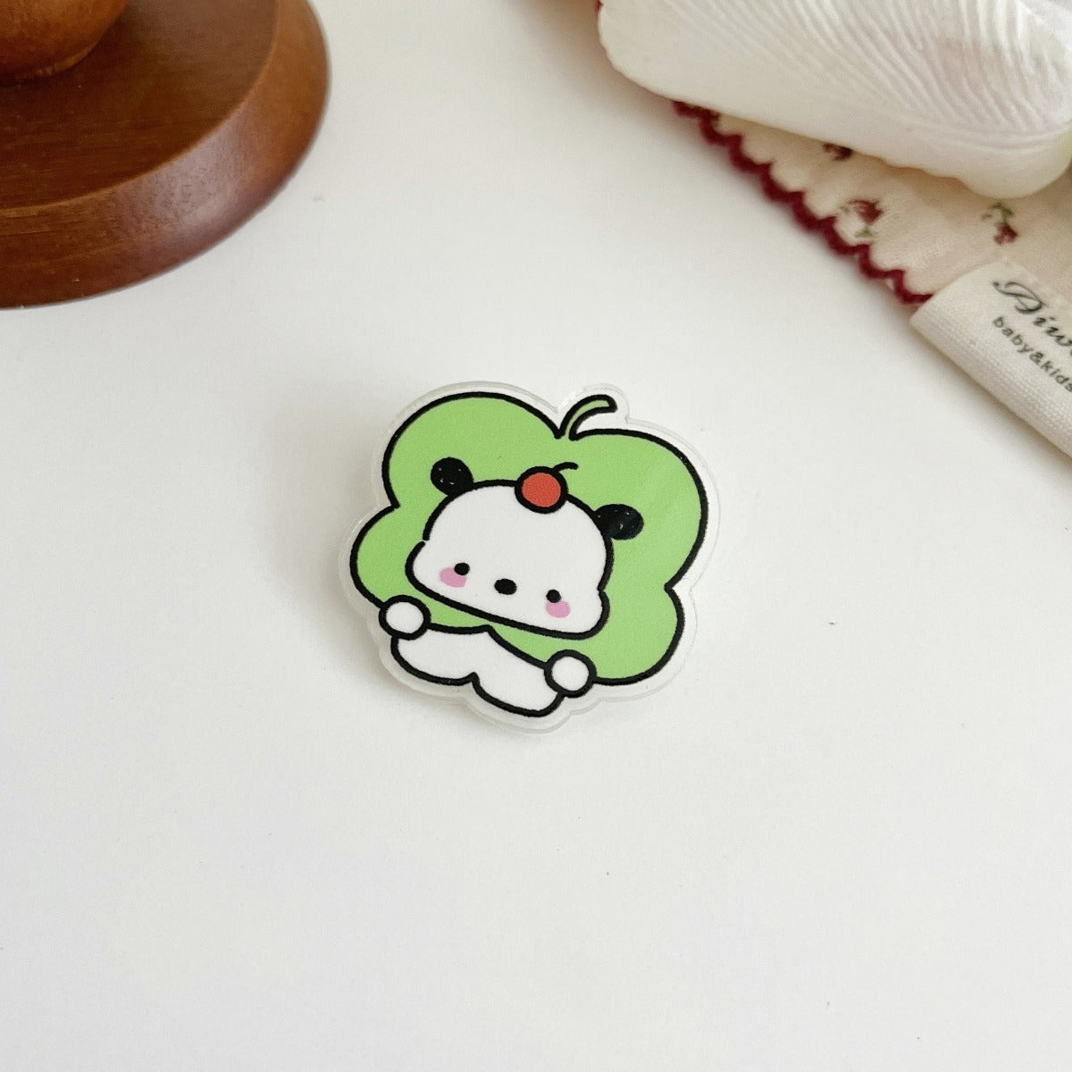 Bolalar uchun 8 ta akril broşetlar to'plami, multfilm hayvonlari va itchalar pinlari, yorqin rangli belgilash aksessuarlar, sumkalar, kurtkalar, shapka uchun