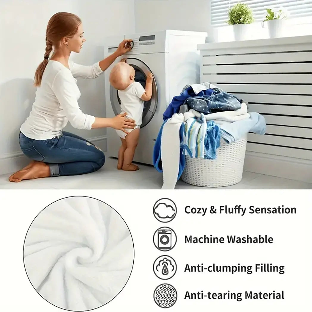 Flannel Blanket with "I Love You to The Moon and Back" Print Soft All-Season Polyester 250-300gsm