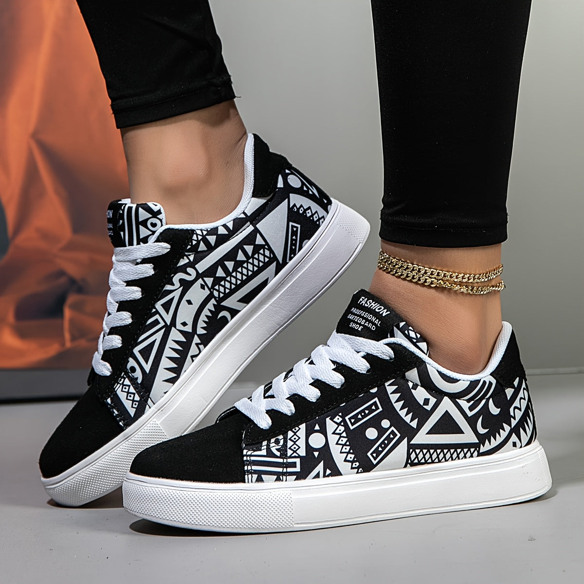 Unisex Geometric Pattern Casual Sneakers Lightweight Fabric Low Top EVA Sole