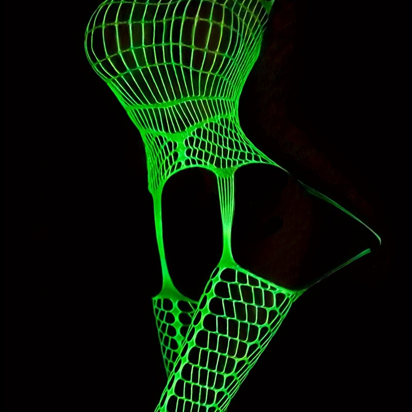 Women's Plus Size Glow-in-the-Dark Fishnet Stockings Sheer Tights