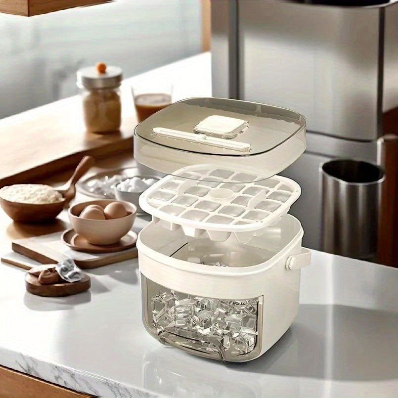 Large Capacity Ice Maker Food-Grade Material for Summer Drinks and Cocktails