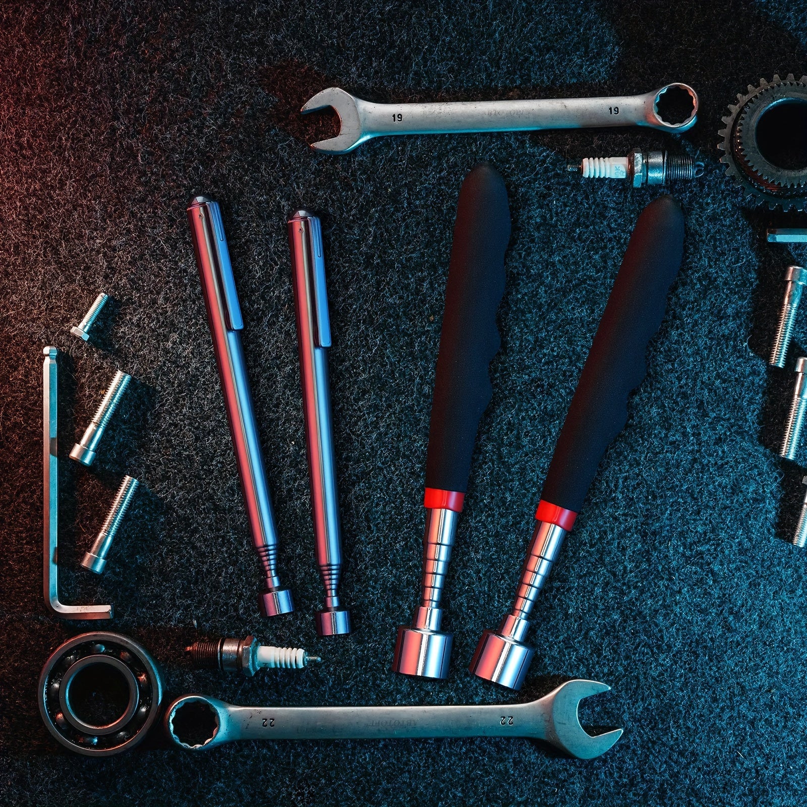 Industrial Grade Stainless Steel Telescopic Magnetic Grabber Tool for Hard-to-Reach Areas