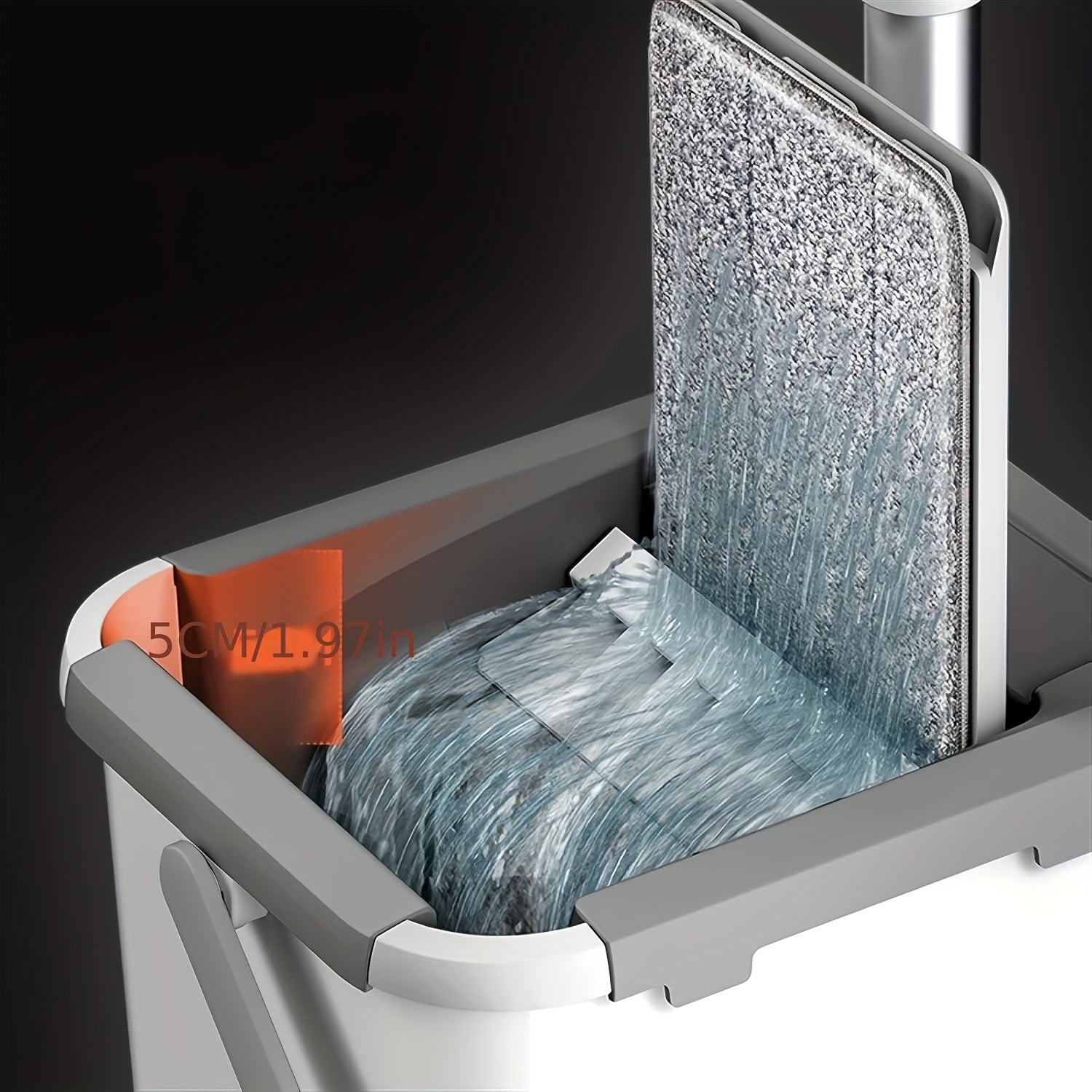 Oson tozalash uchun EasyClean Dual-Action Flat Mop Setini oling. Ushbu to'plam qo'l bilan siqish tizimi va qo'l bilan yuvish uchun chelakni o'z ichiga oladi. Yashash xonalari, yotoqxona, hammom va oshxonalar uchun mukammal, bu mop plitka va