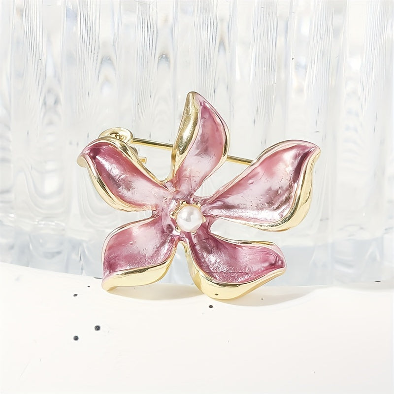 Ayollar kiyimlari uchun sun'iy marjon bilan pushti gilos gullari broshuri