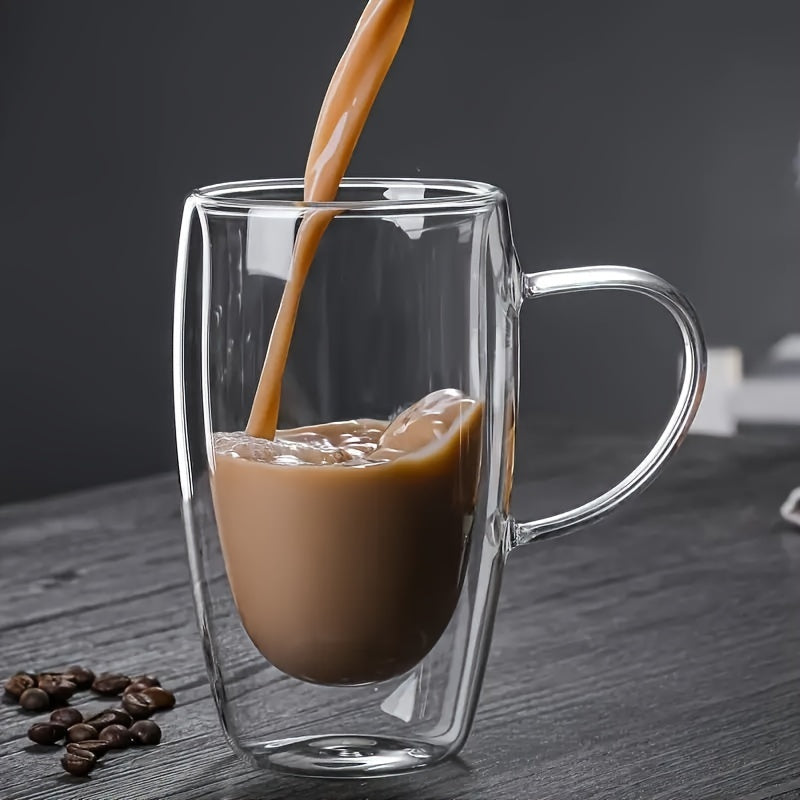Ikki devorli yuqori borosilikat shisha chashka - Choy, Qahva, Sut va Sharbati uchun mukammal | Uy yoki ofis uchun ajoyib sovg'a | Qulay tutqichi bo'lgan mustahkam ichimlik idishlari, 1 dona to'plami | Issiqlikka chidamli ergonomik tutqichli chashka