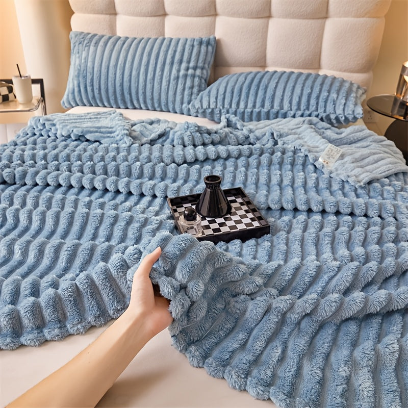 Soft Faux Rabbit Fur Throw Blanket for Couch Bed Travel All-Season Gift