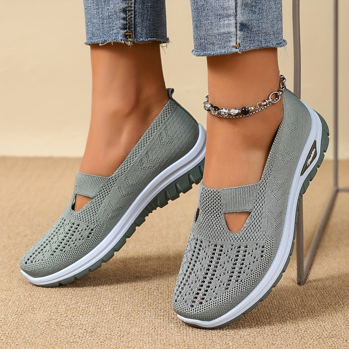 Ayollar uchun nafas oluvchi slip-on sport poyabzali - yengil kundalik mato poyabzali