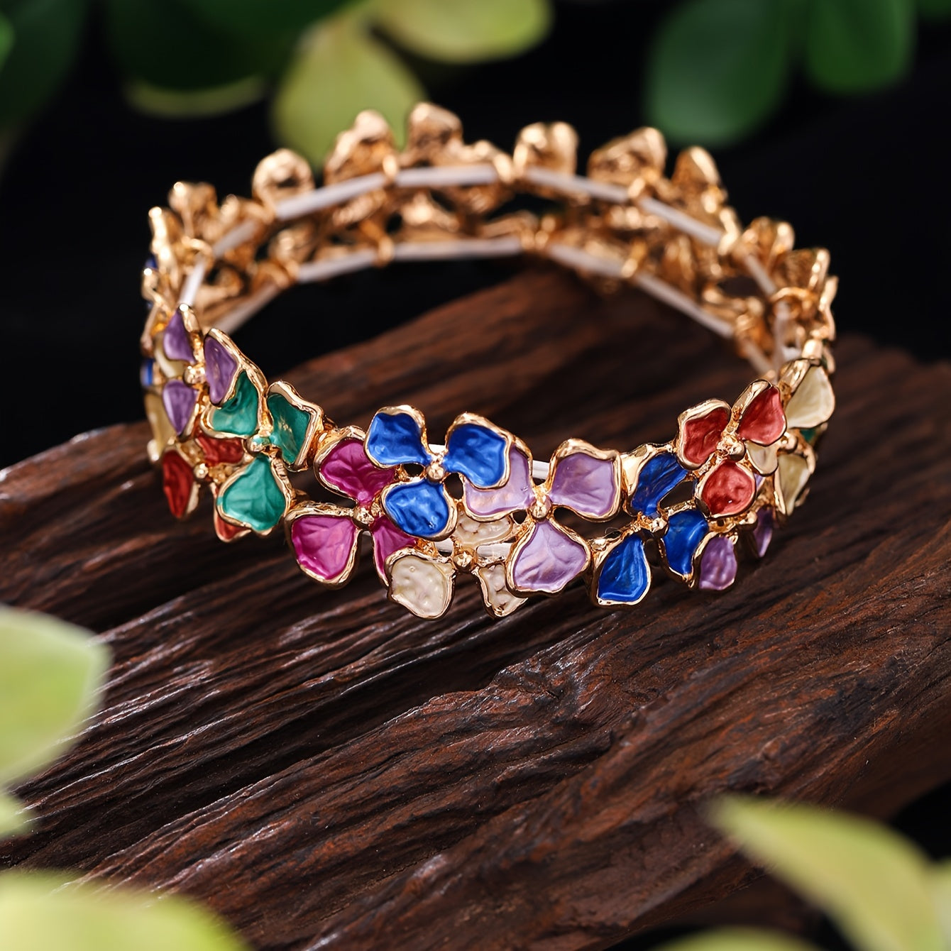 Women’s Enamel Flower Bracelet 18K Gold Plated Zinc Alloy Stretch Bangle Jewelry