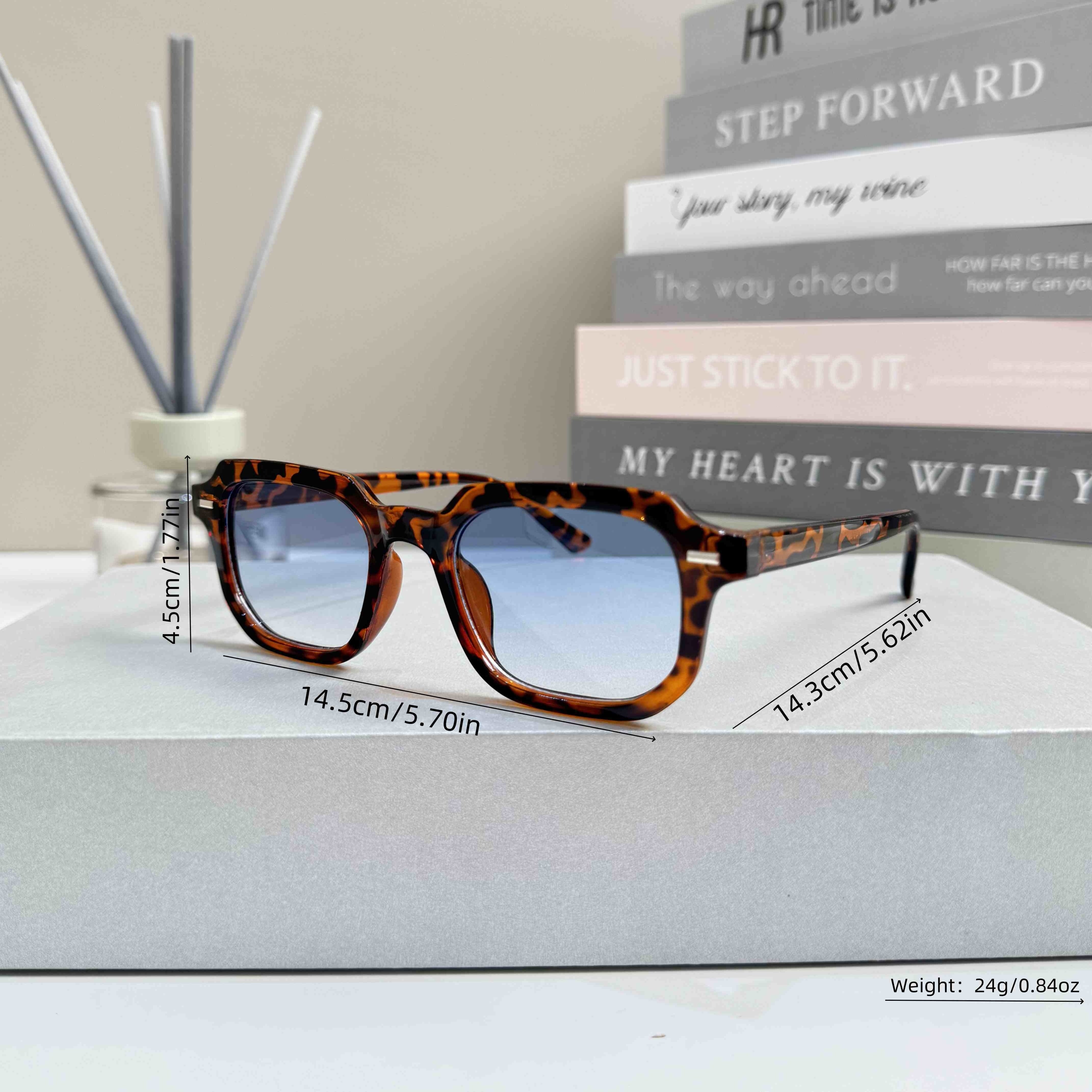 Unisex Rectangular Glasses for Women and Men, Casual Outdoor Travel Accessories