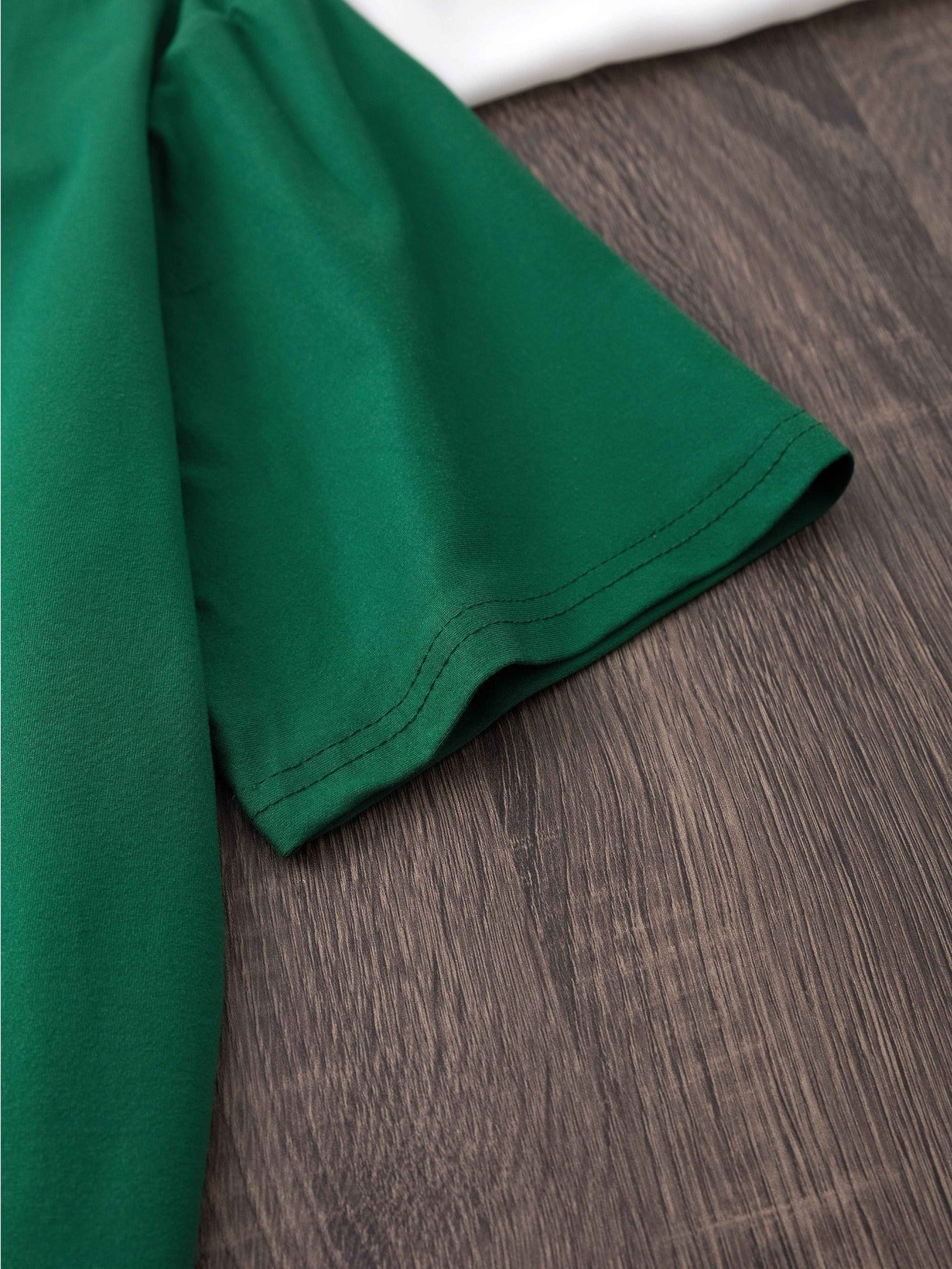 Plus Size Women's Loose Fit T-Shirt with Cartoon Bear and Heart Print