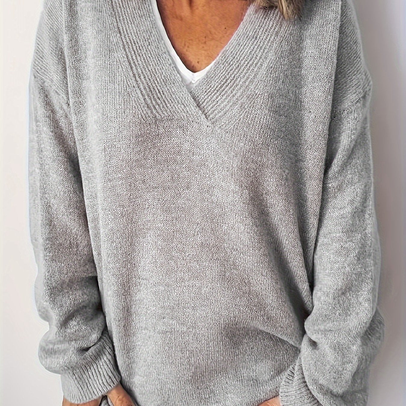 Plus Size Women's Navy Blue V-Neck Sweater Cozy Fall Winter Pullover