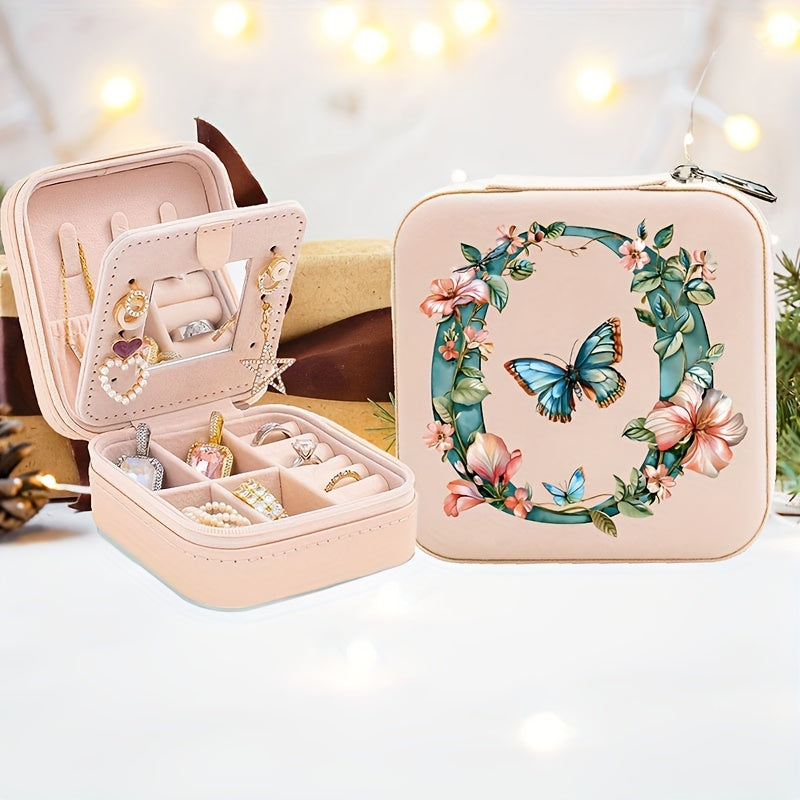 Yolgʻon charm bilan shaxsiylashtirilgan alfavitli flip-top bilan qoplangan, soʻzma-soʻz qoplangan va taqinchoqlarni saqlash uchun quti