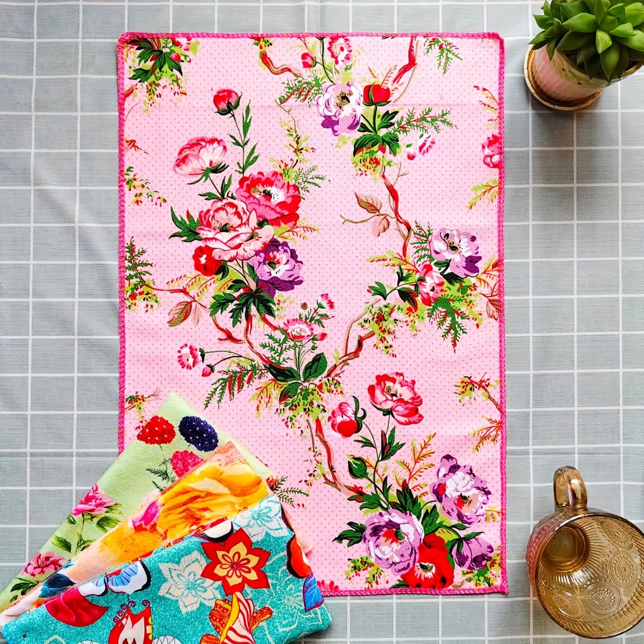 Set of Four Microfiber Kitchen Towels Floral Print 40x60cm Absorbent Lint-Free