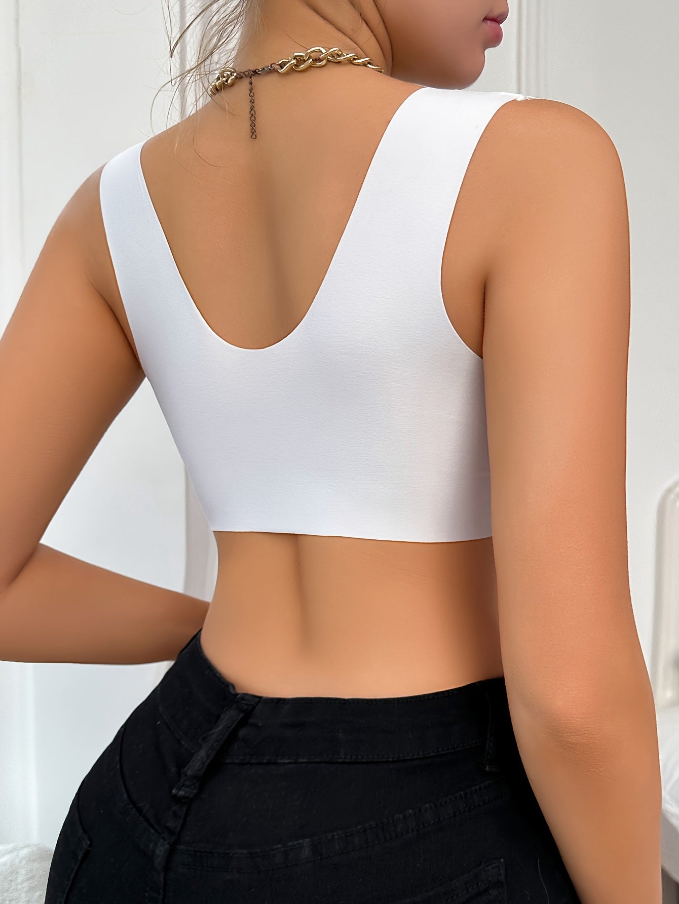 White Lace Lingerie with Wide Straps Front Closure and Scalloped Edges