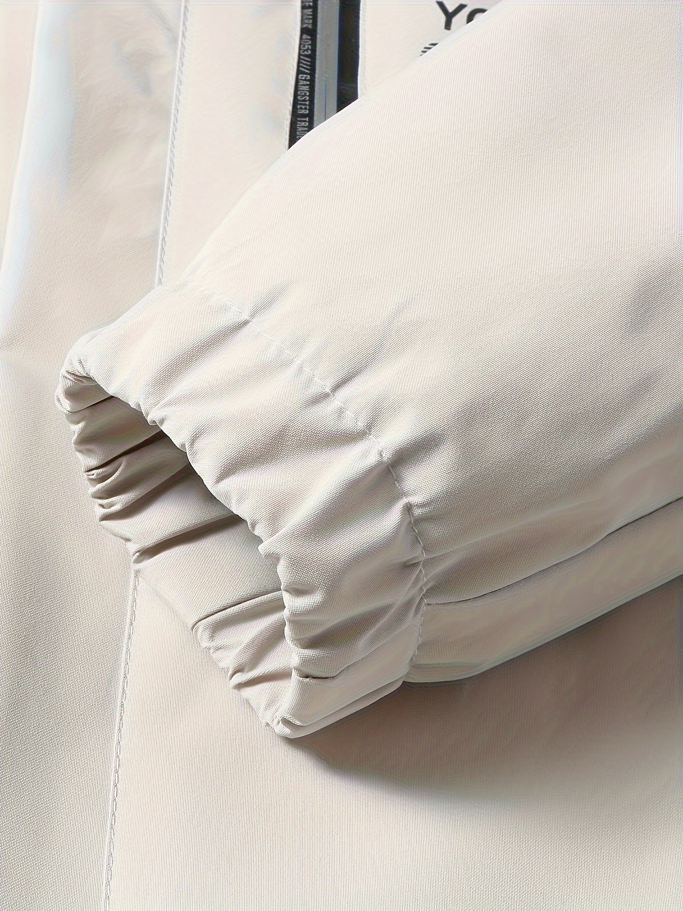 Erkaklar uchun kapüşonli jaket, zamonaviy harf naqshi, fermuarlı dizayn, cho'ntaklar va mashinada yuvish mumkin.