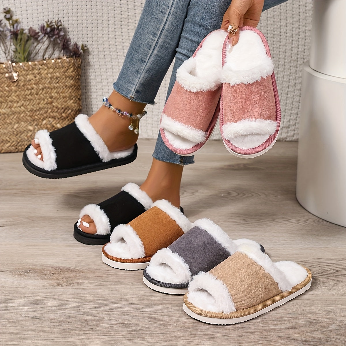 Women's Plush Lined Slippers with Fluffy Edges Non-Slip for Home and Travel