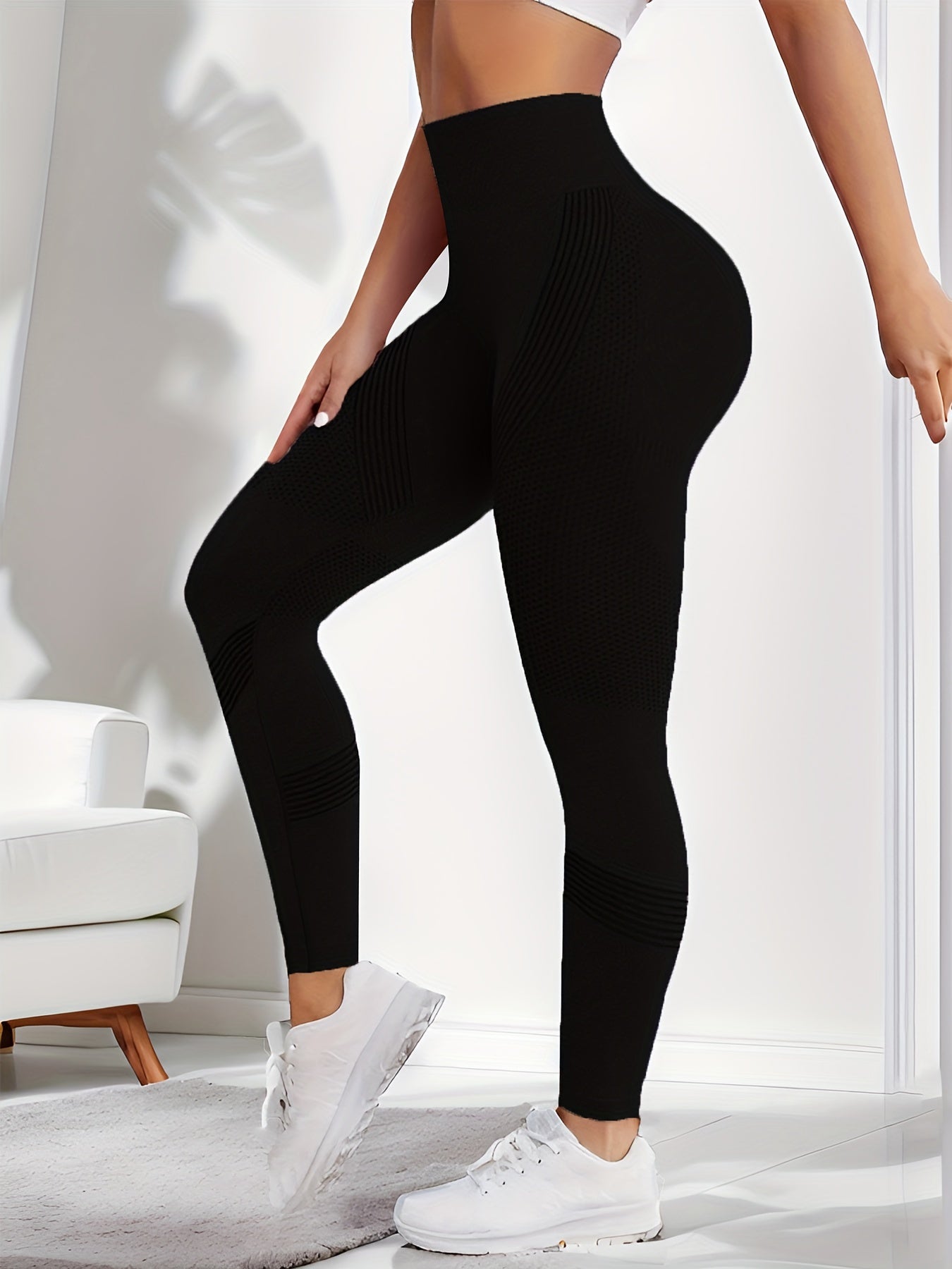 Women's High Waist Seamless Yoga Leggings with Side Stripe Quick-Dry Activewear