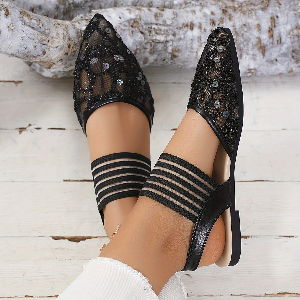 Women's Mesh Pointed Toe Sandals Breathable Slip-On Flat Shoes