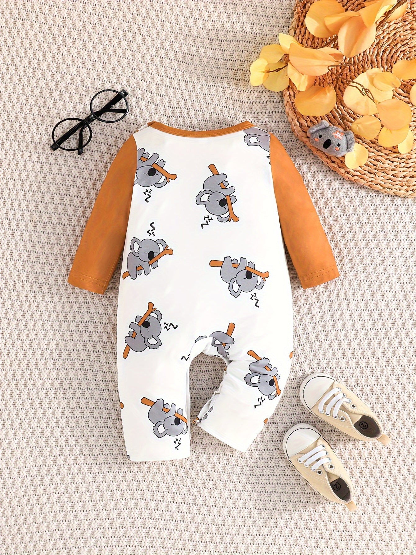 Baby Boys Bodysuit with Cartoon Elephant Print Long Sleeve Casual Two-Piece Spring Fall