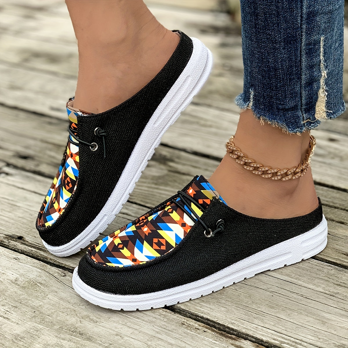 Women's Canvas Slip-On Shoes With Geometric Pattern Casual Sneakers