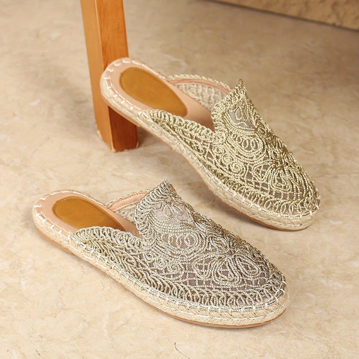 Women's Floral Embroidered Mules Lightweight Summer Slides with Round Toe and Flat Heel