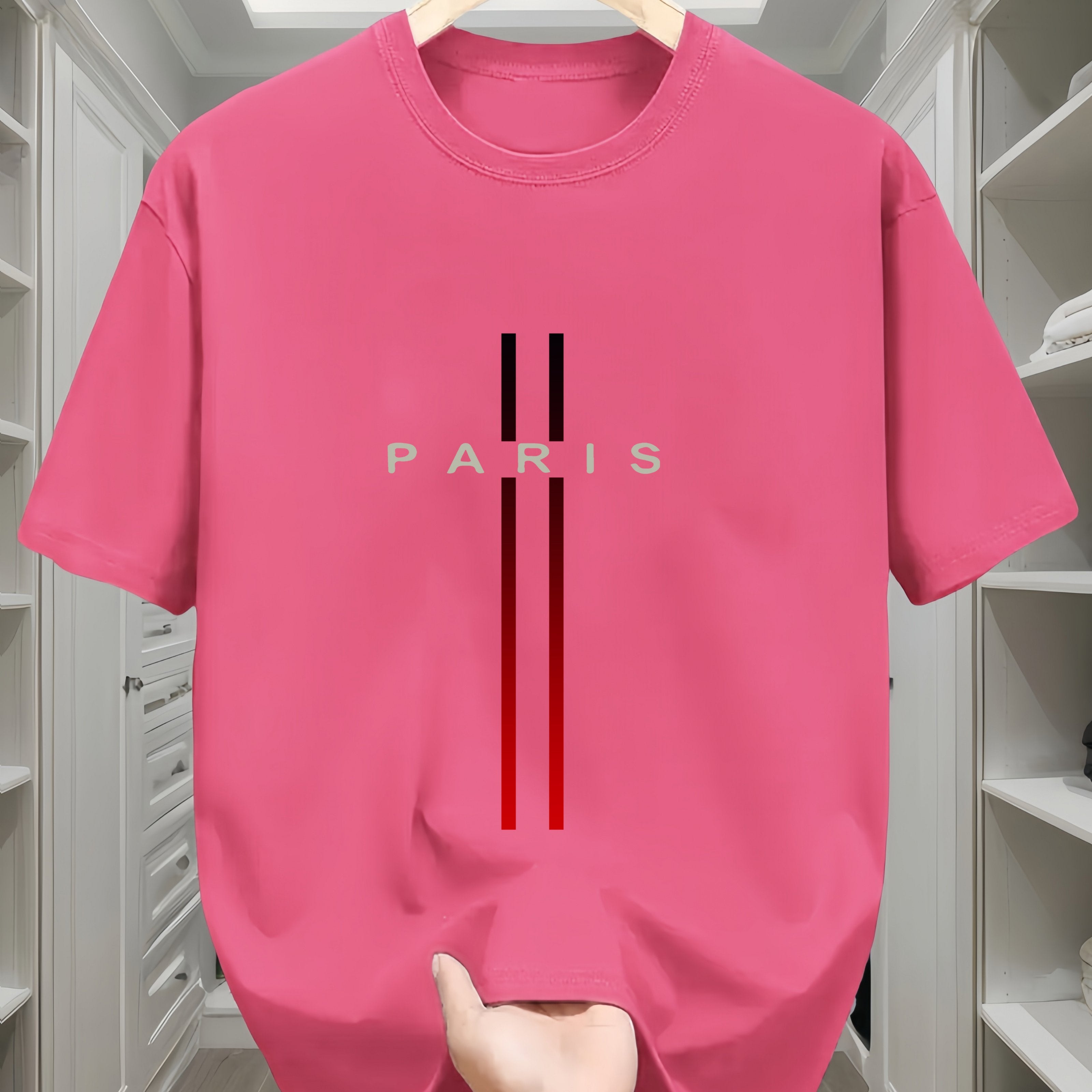 Erkaklar uchun 100% paxta T-ko'ylagi, Parij bayrog'i dizayni, yumshoq bo'yin, qisqa yenglar va oddiy kesim.