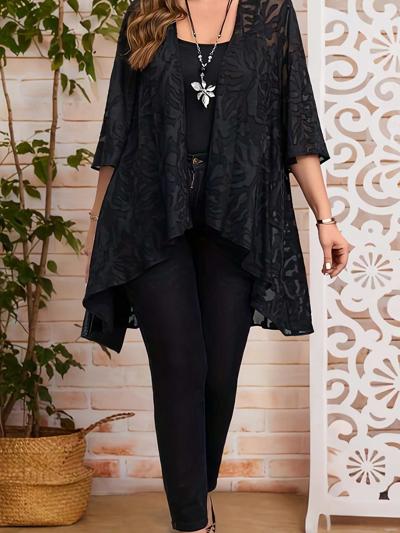 Plus Size Women's Black Lace Kimono with Floral Pattern Sleeveless Sheer