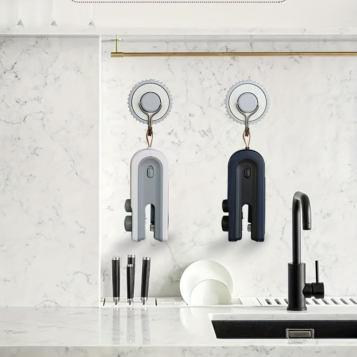 Qo‘l bosimli plastik paket yopgich bilan mini snack yopish mashinasi, qayta to‘ldiriladigan litiy batareya, USB zaryadlash, 36V maksimal kuchlanish, 300mAh quvvat, oshxona uchun ideal qurilma.