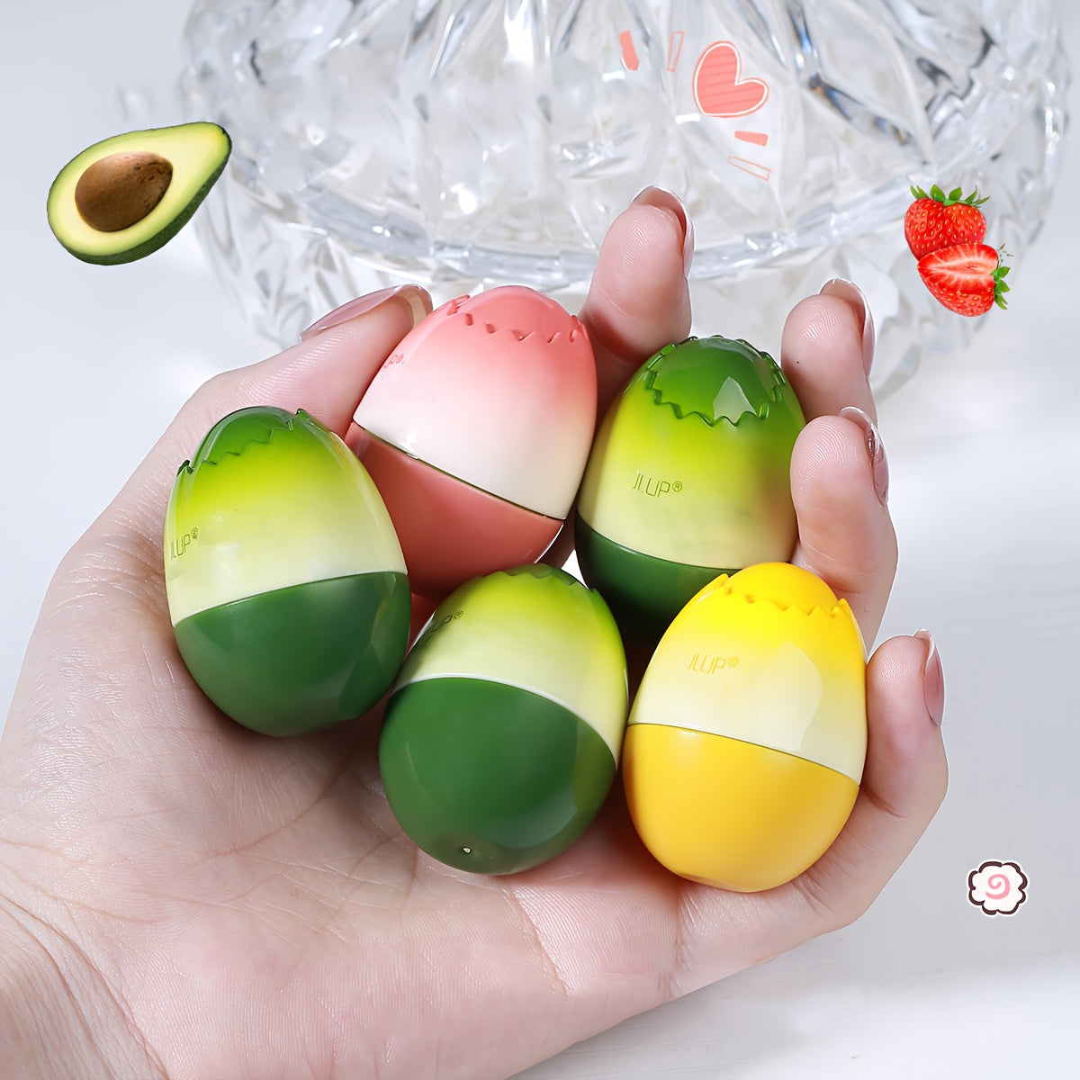 Ayollar uchun gʼamxoʼrlik bilan namlantiruvchi lab boʼyi balzam, shaftoli, limon, yashil aroma bilan