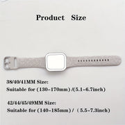 Стильный силиконовый ремешок для Apple Watch, подходящий для различных моделей и удобный для занятий спортом.