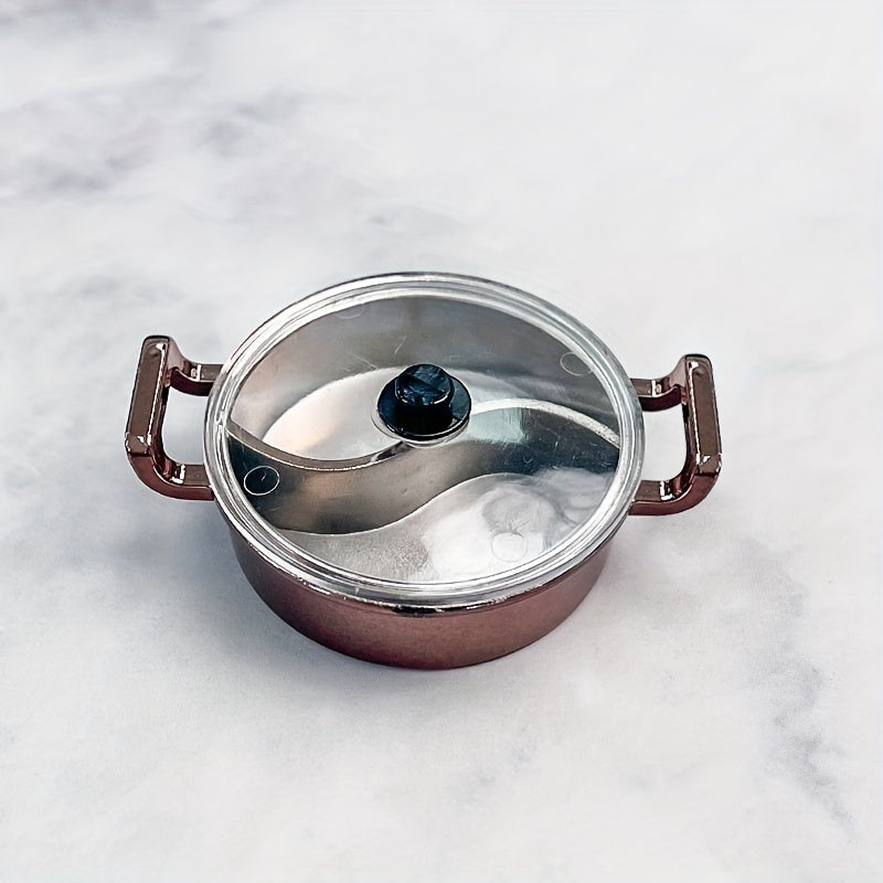Small PVC Hot Pot Container with Dual Flavors and Electroplated Durability