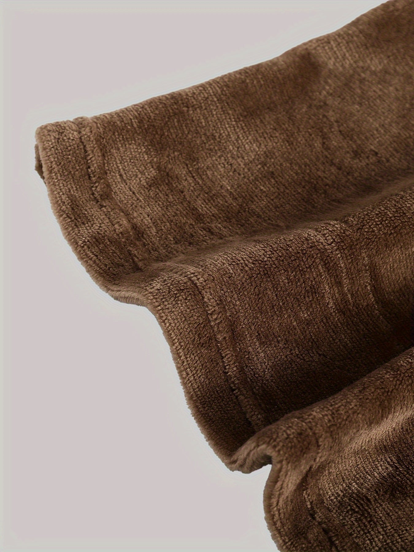 Men's Flannel Hooded Robe with Pockets Belt Casual Lounge Wear