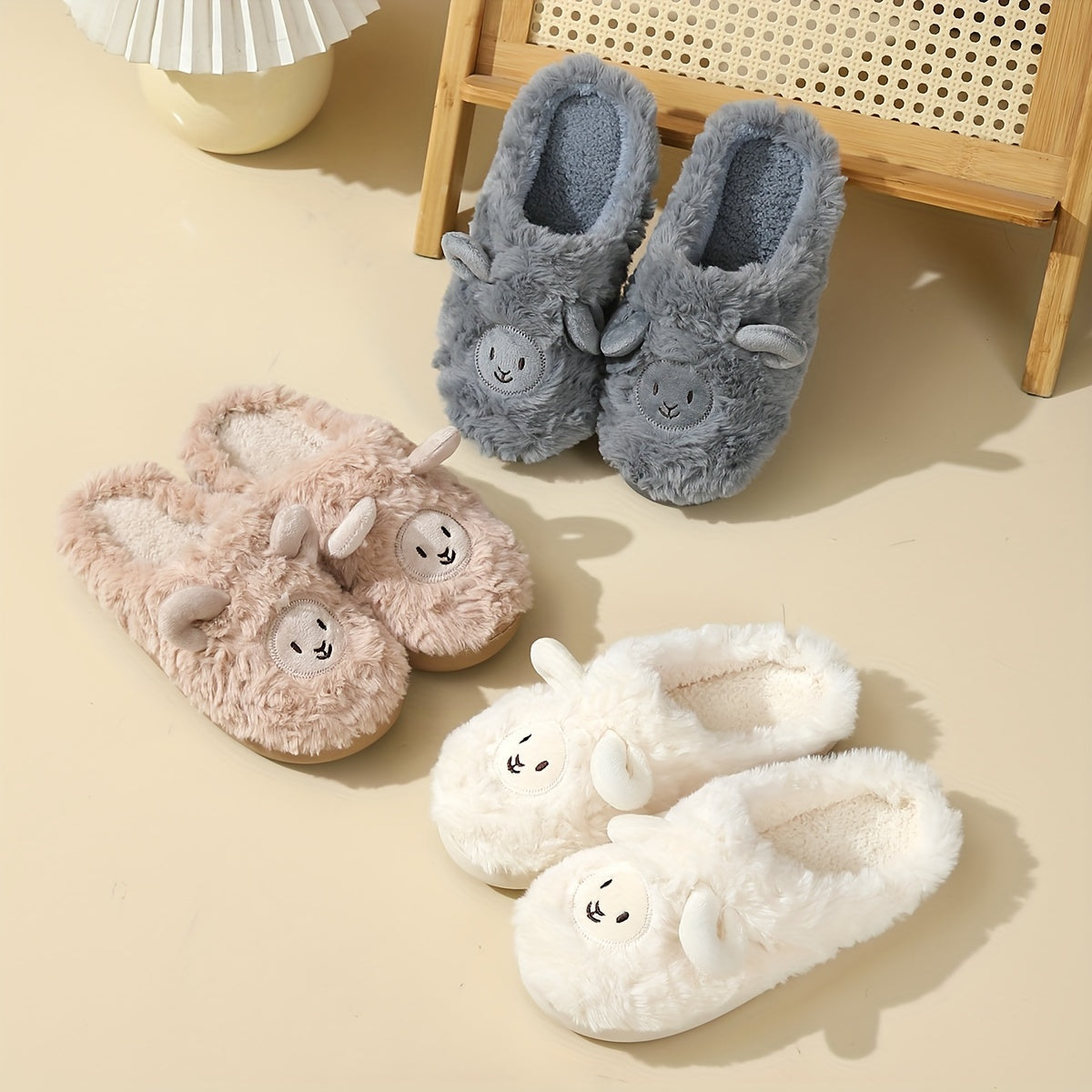 Women's Plush Fleece Slip-On Slippers Non-Slip Indoor Outdoor House Shoes