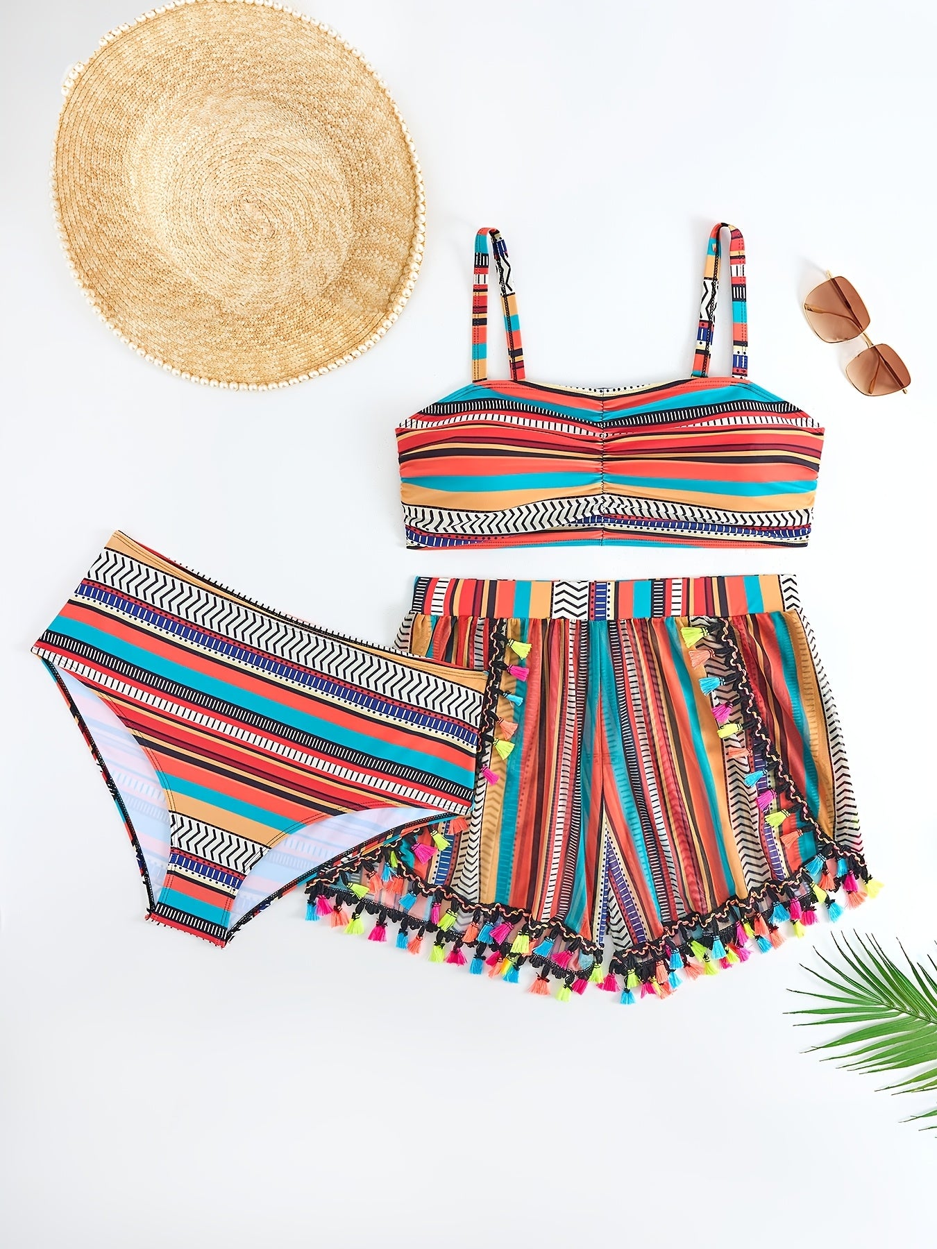 Set of 4 Geometric Pattern Swimsuits for Women with Crew Neck, Removable Chest Pads and Medium Stretch Polyester Fabric