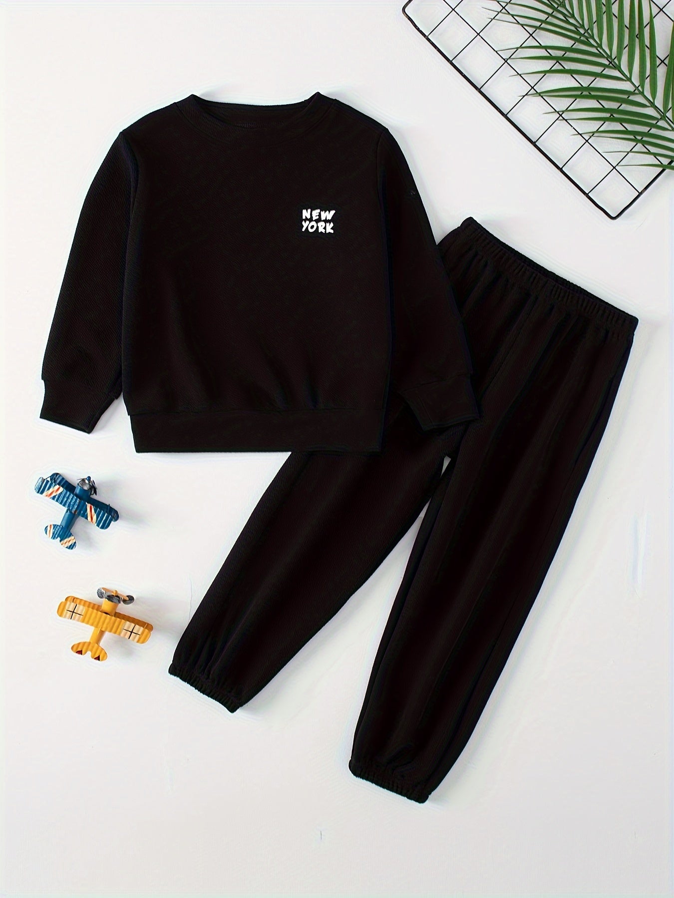 Kids' Casual Sweatshirt and Pants Set Polyester Spandex Solid Color Long Sleeve Crew Neck Regular Fit