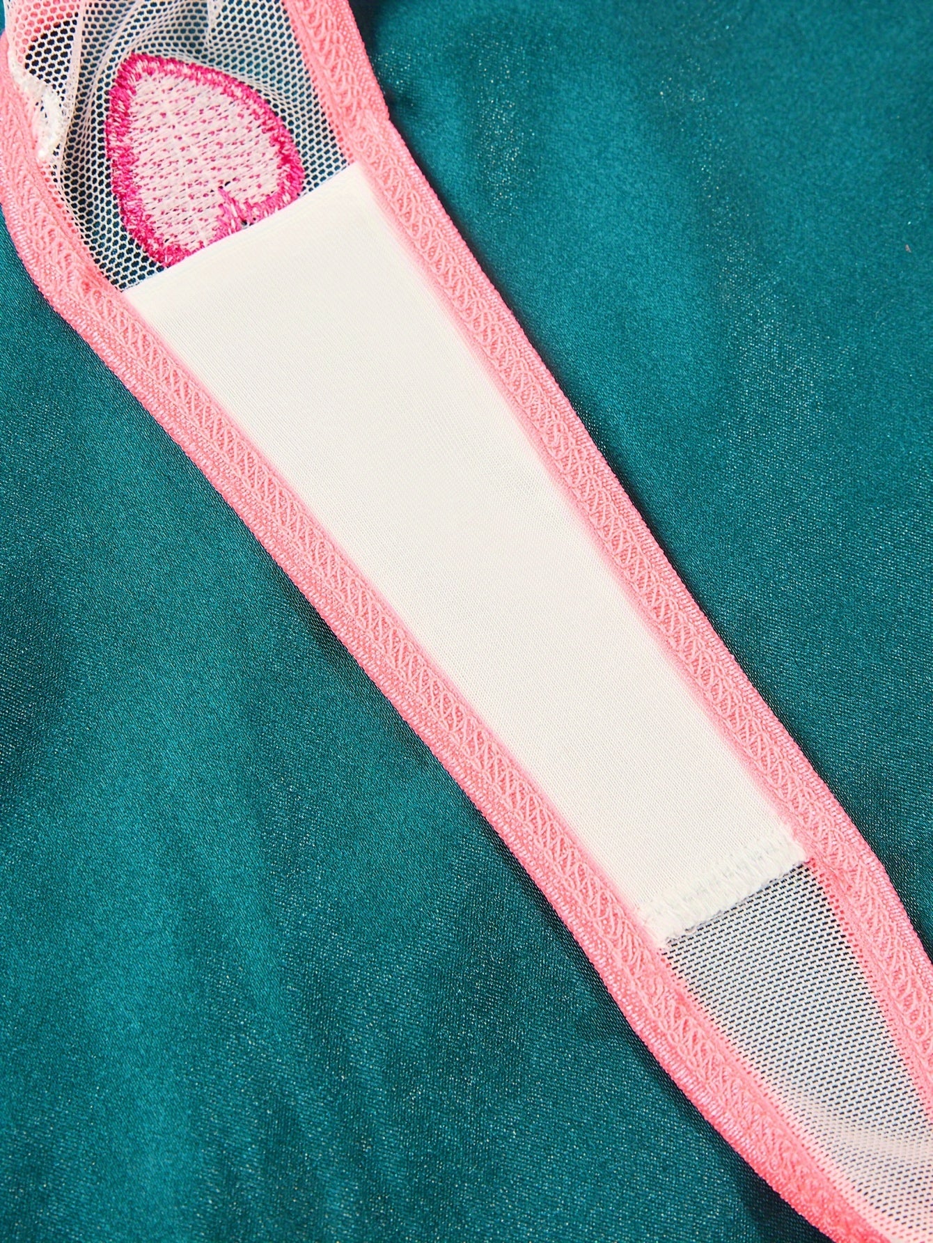 Ichki kiyim to'plami